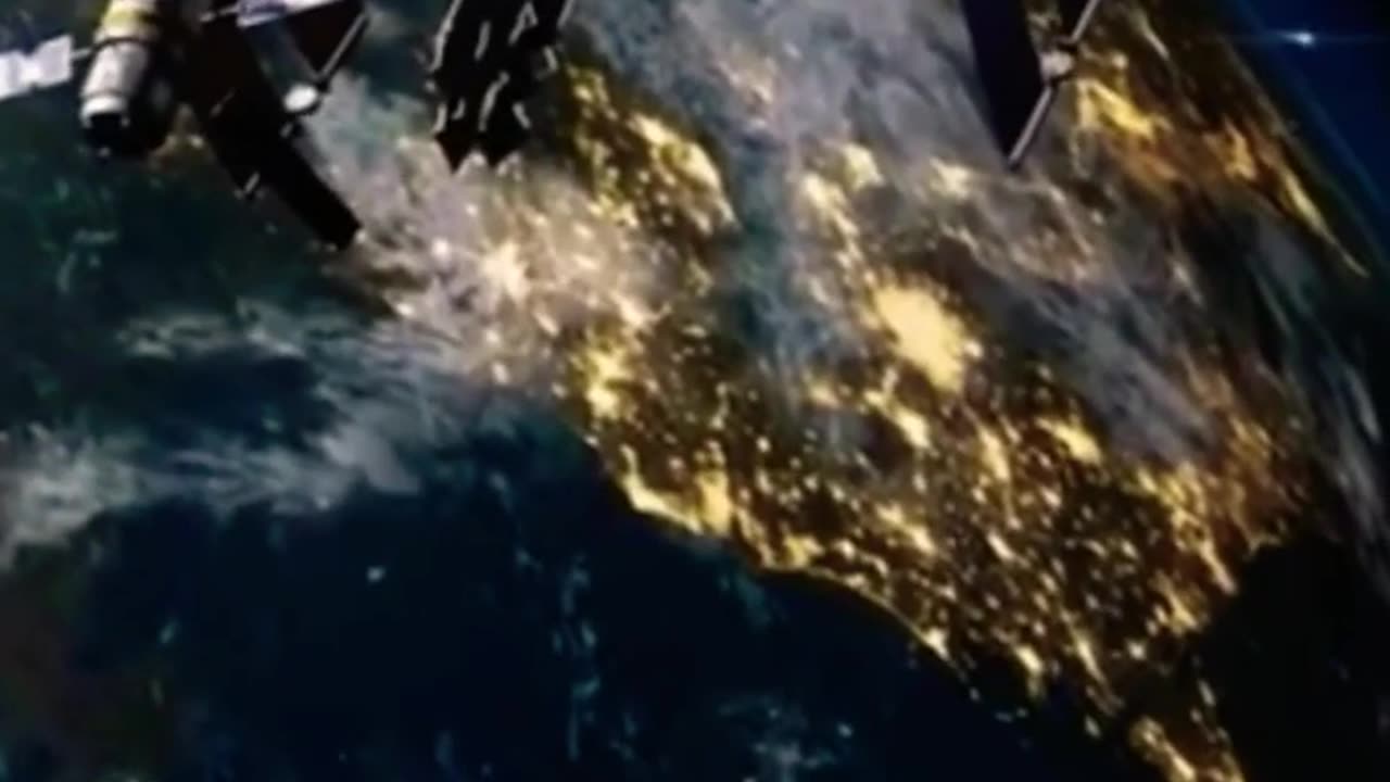Footage Of UFO From The ISS! #satellite #space #nasa #earth #telescope #shorts