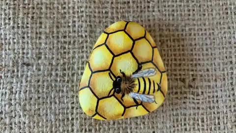 unique dotted heart rock and stone painting ideas