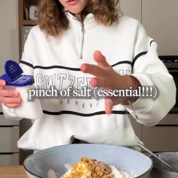 MY MOM‘S APPLE CRUMBLE