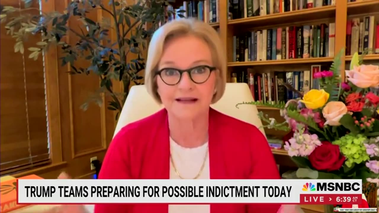 Former Dem Senator Gloats About Legal Fees Racked Up By Trump Employees