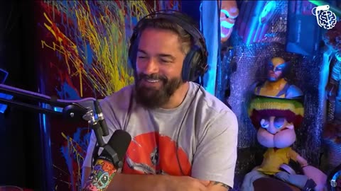 PALEONTÓLOGO DÁ RESPOSTA A LIVE DO RODRIGO SILVA - PIRULLA Cortes do Inteligência Ltda.