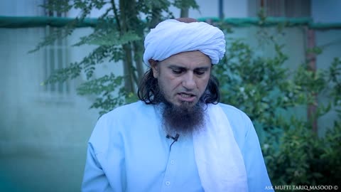 Extent of washing the face in ablution | Mufti Tariq Masood | Adiholic