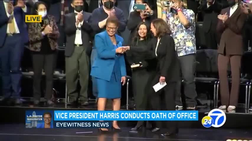 Kamala Lets Out Very Loud Cackle As She Swears In LA Mayor