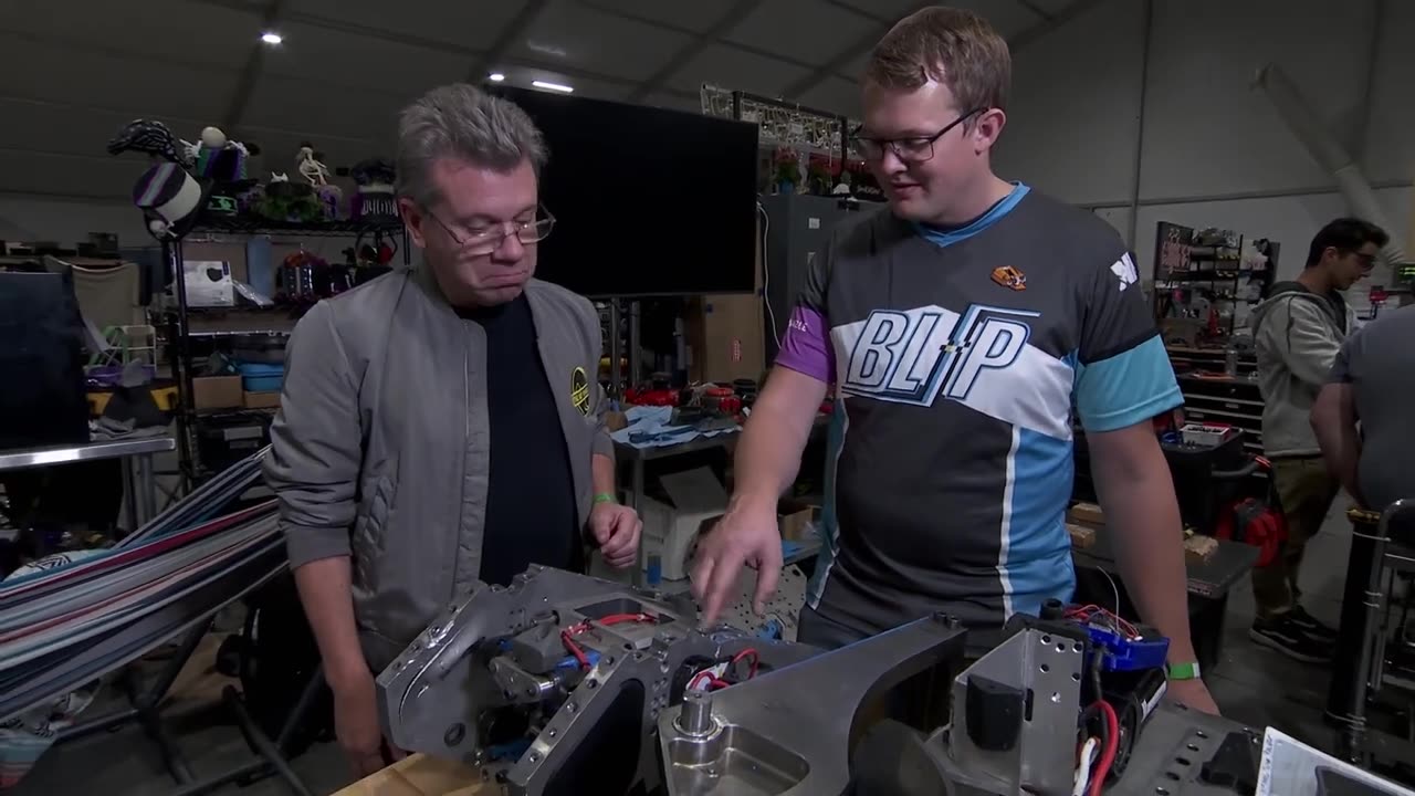 Bot Whispering in dopth Botopsy on Blip Battle Bots