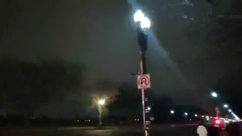 Washington DC LIVE 12.10.2021 white house support independent media w TTS