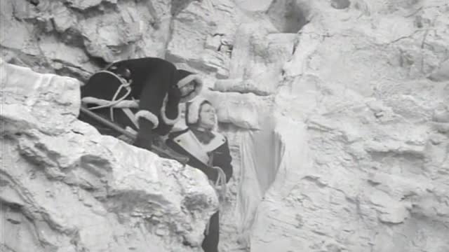 Flash Gordon (1940) Conquers the Universe 02 - Freezing Torture
