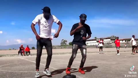 LES BOYS - CHORÉGRAPHIE MBANJOH