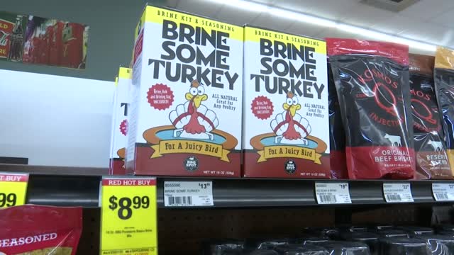 A flavorful bird Thanksgiving prep
