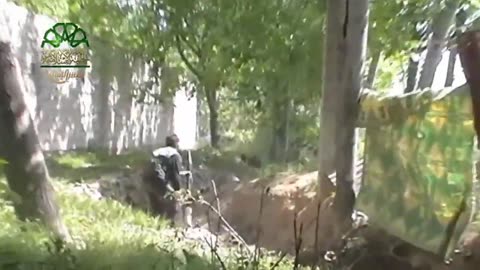 🔥 Syrian Conflict | Jaish al-Islam Fighters Engage Damaged T-72 with RPG | al-Malihah 2014 | RCF