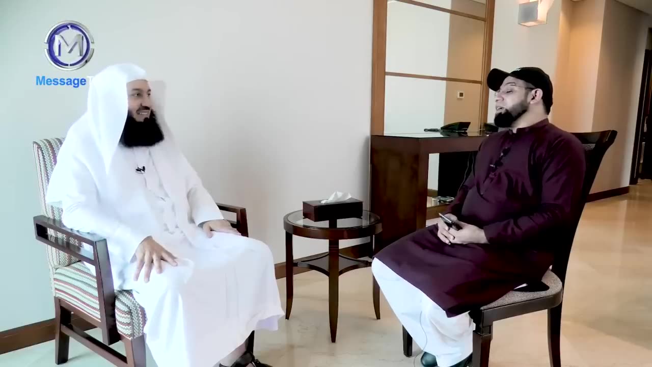 Wah! Kya Baat Hai! Mufti Menk's first ever interview in Urdu!