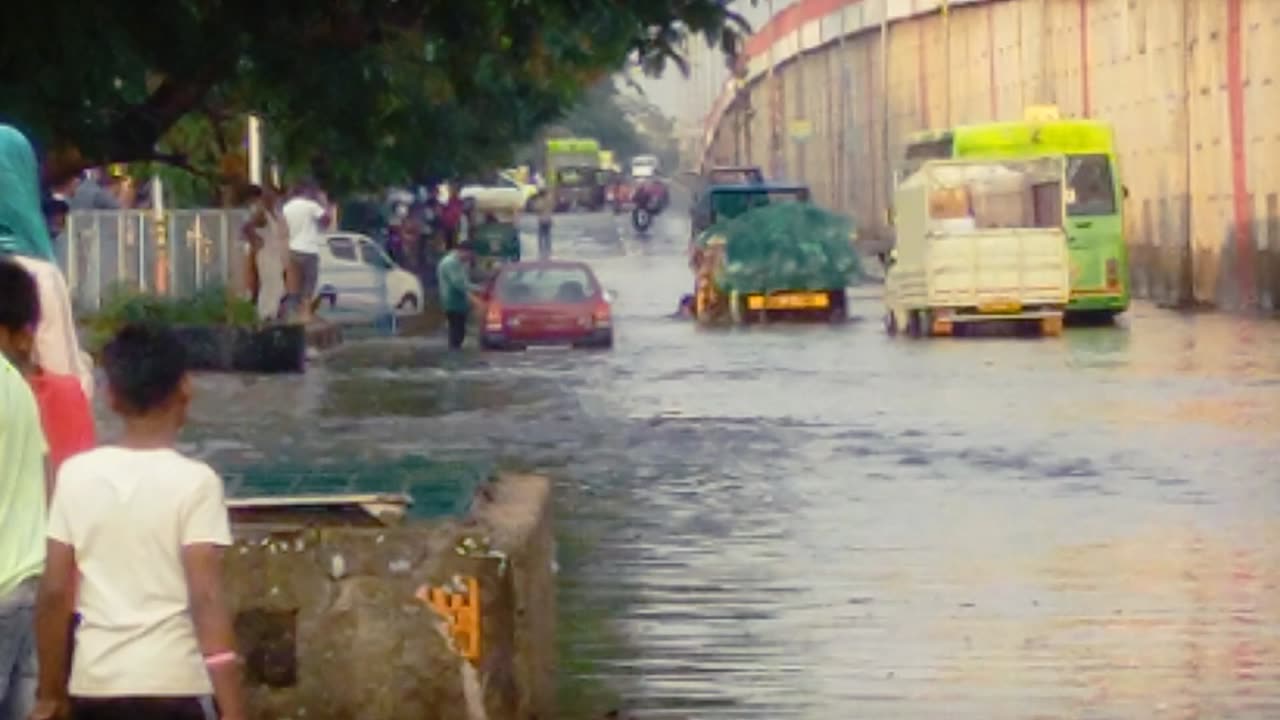 Havey rain in odisha at Bhubaneswar|| heavy traffic ⛔⛔⛔ India news Today