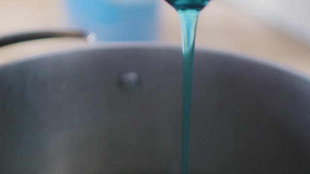 Is It Even POSSIBLE to Make Your Own Laundry Soap?
