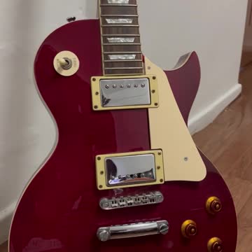Les Paul Guitar Transformation