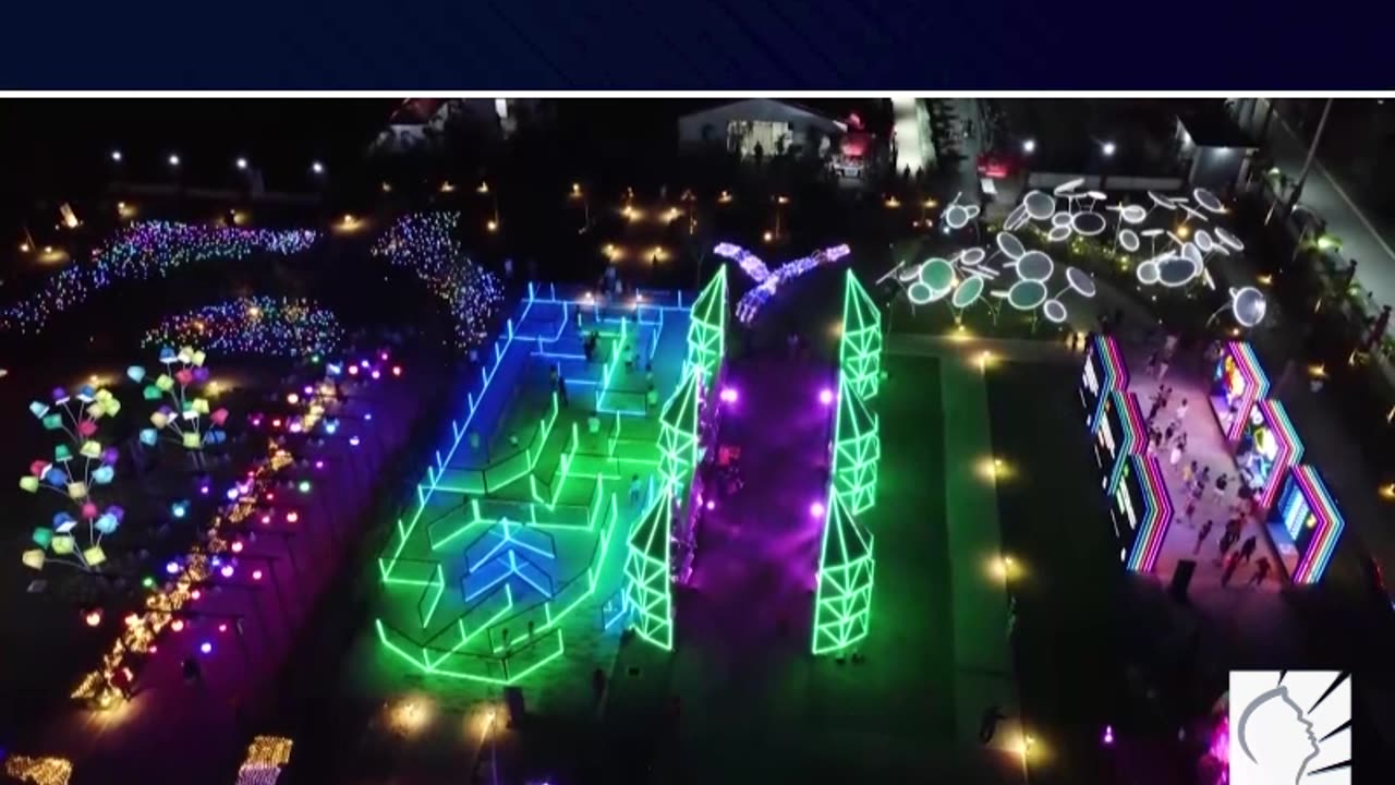 Grandiosong lights park sa taguig City