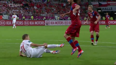 Gól Petra Jiráčka proti Polsku na EURU 2012