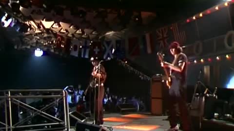 Stevie Ray Vaughan & Double Trouble - Pride And Joy (Live at Montreux 1982)