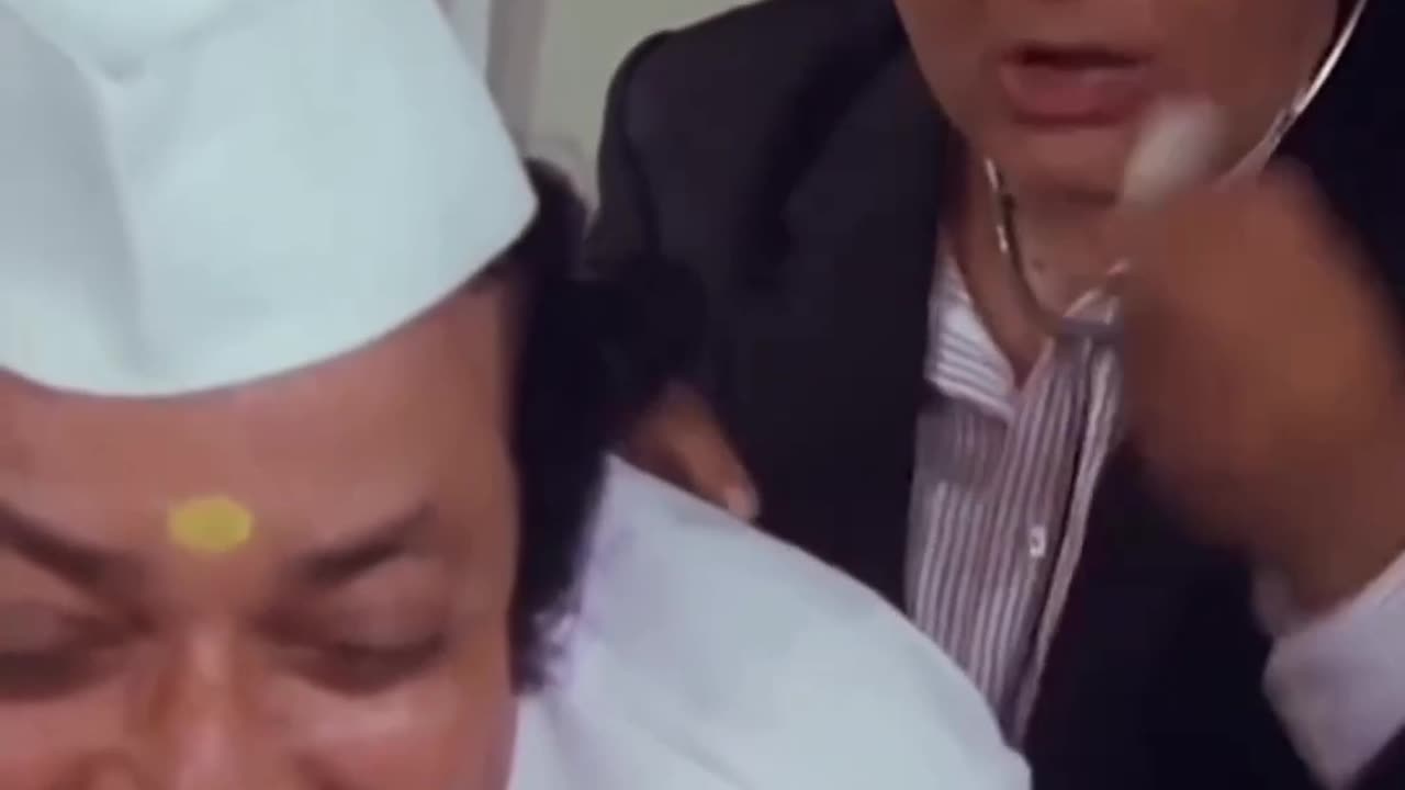 I am ready to give you 200 rupees