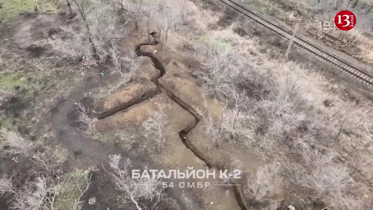 Ukrainian fighters surrounded the position of 15 helpless Russians and attacked
