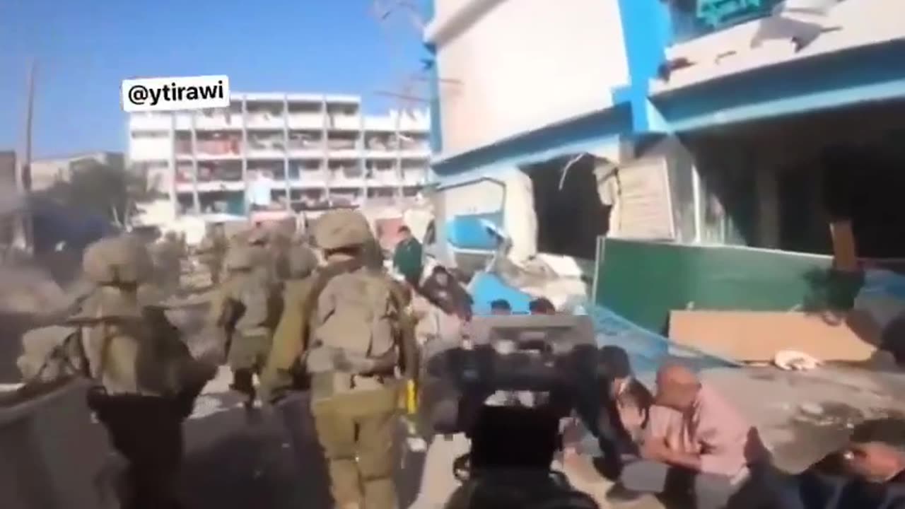 900 suspected Hamas members surrendered in Rafah