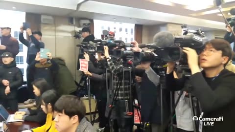 20190122_V3_S01(QrCy0TdAOA8)김태우 기자회견 전후 공중파방송들 시민들에게 호되게 질타를 당하다!!