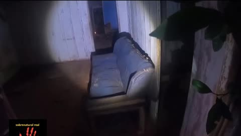 vídeo de hoje melhor do sobrenatural real em algo maligno não queria eles nessa casa