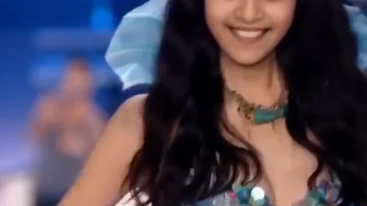 Hot fashion