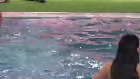 Erjola Doçi del me bikini