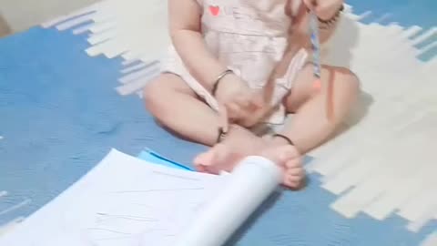 Cute Baby 🥰 lovely😊 baby❤ beautiful😍