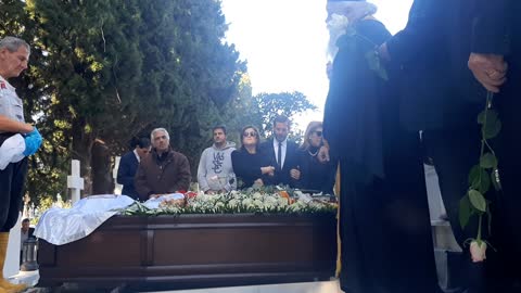 Loula's Burial 12-29-22