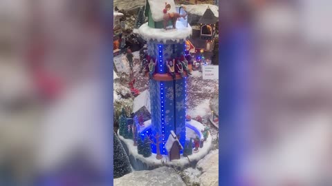 Decorative Christmas Ride Moves At Extreme Speed