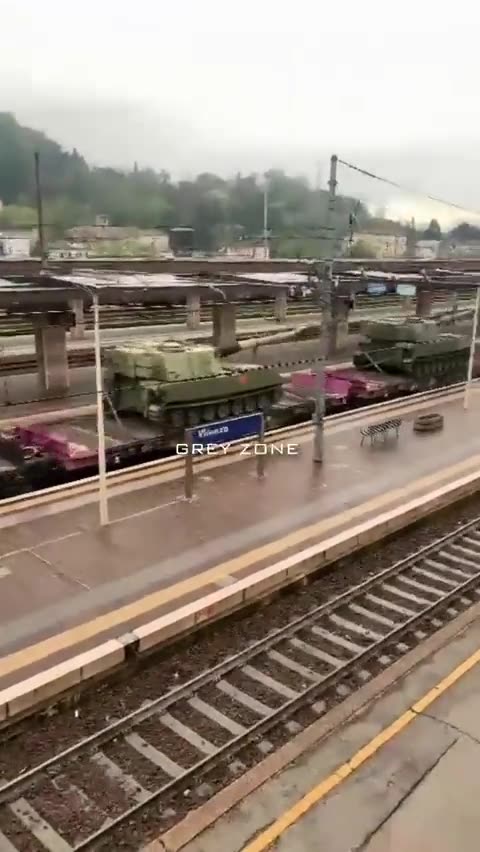 The West continues to arm its Ukrainian army.