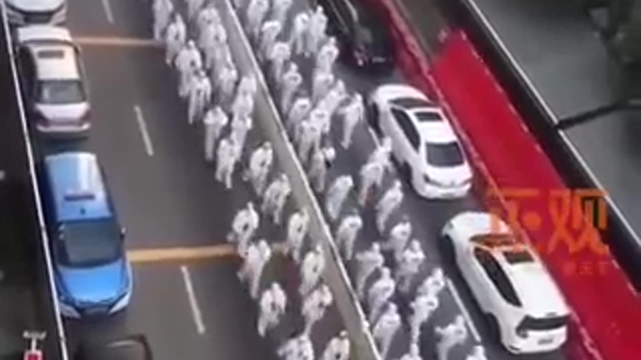 The Chinese made this clip to promote their Covid totalitarianism.