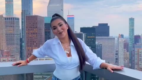 Enisa celebrates 50 MILLION views on “Count My Blessings” in NYC 🔥