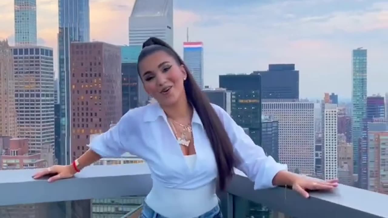 Enisa celebrates 50 MILLION views on “Count My Blessings” in NYC 🔥