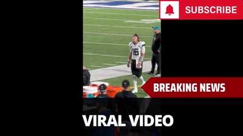 This Video Of Trevor Lawrence During Bills Game Is Going Viral