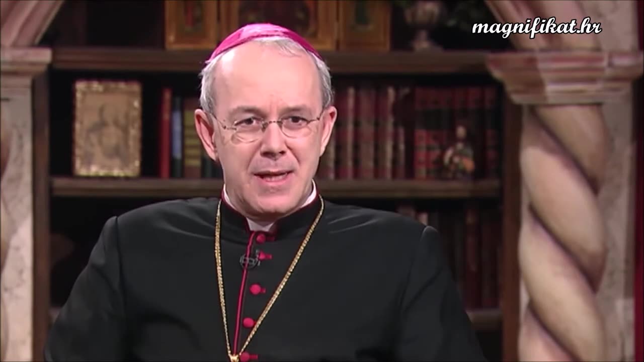 Jesus is equally present in the small fragments of the Host ... Bishop Athanasius Schneider