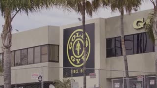 Uncovering Hollywood's Infamous Bodybuilding Community at Gold's Gym Mecca