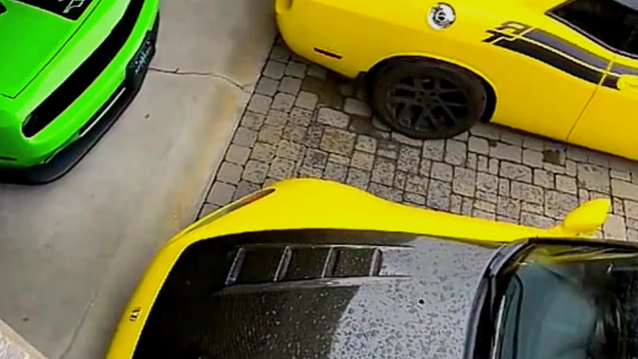 Mustang car in yollow color 😎