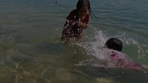 Para sa Batang Ako, pasensya kana kung minadali natin yung pagtanda, akala ko kasi masaya☺️🏊‍♀️