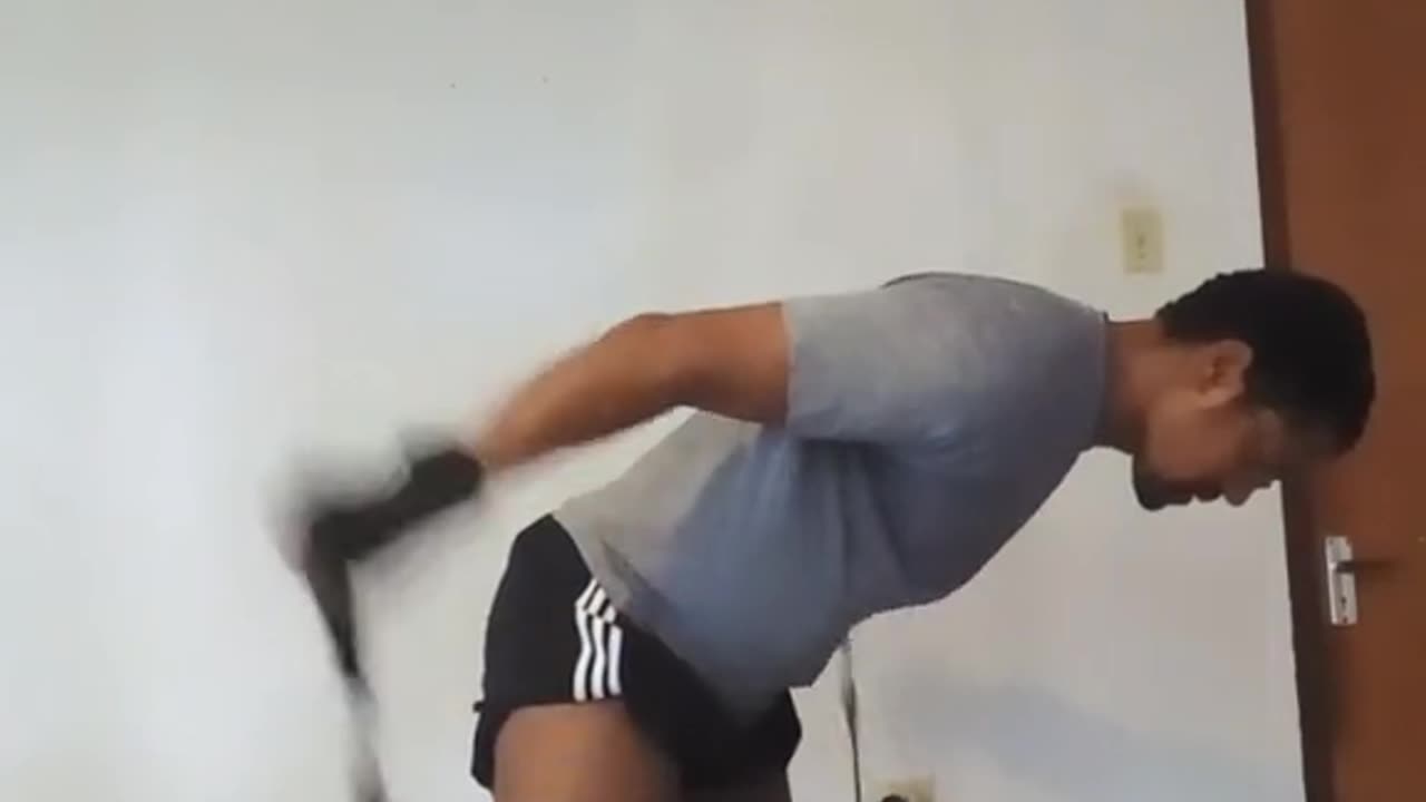 Kickbacks With Resistance Bands (24 March 2023)