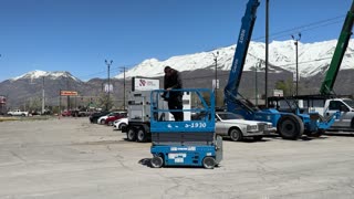 Scissor Lift 2015 Genie GS1930 Electric 19' Platform Extendable