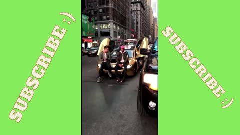Two guys stop the traffic but get what they deserve