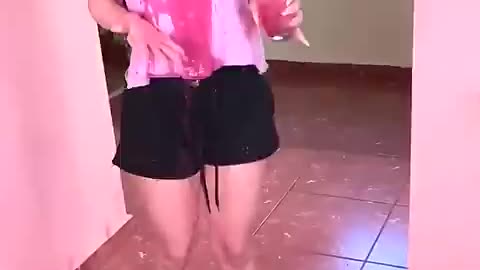 Joke yo my girlfriend. If you laugh you lose