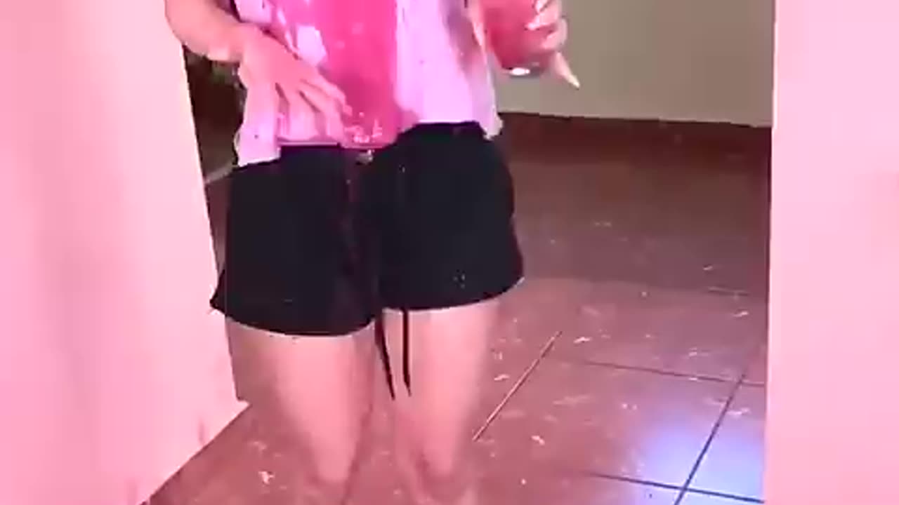 Joke yo my girlfriend. If you laugh you lose