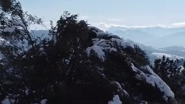 Amazing scenery of Snowy mountains #nature #naturalbeauty #shorts #mountains#snowymountains#scenery