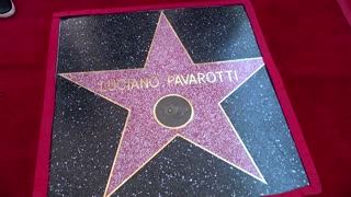 Pavarotti honored on Hollywood Walk of Fame