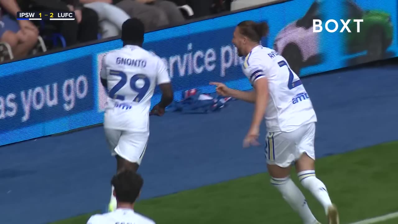 Joel Piroe scores on debut! Ipswich Town 3-4 Leeds United | Highlights