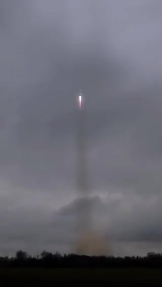 Russian Rocket shrugs off a lightning strike