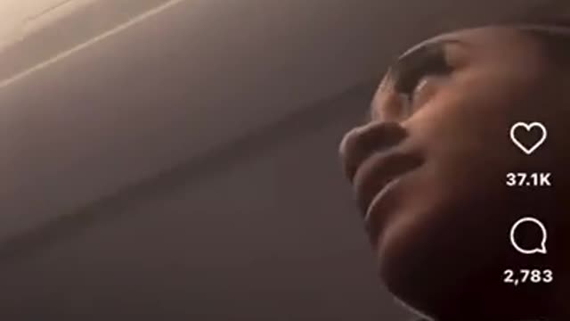 PLANE STUPID! Watch Track Star Sha’Carri Richardson Meltdown, Thrown Off Plane to Applause