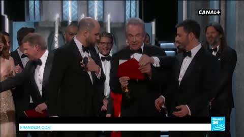 Academy Awards 2017: La La Land producer Jordan Horowitz breaks the news on Best Picture mix-up
